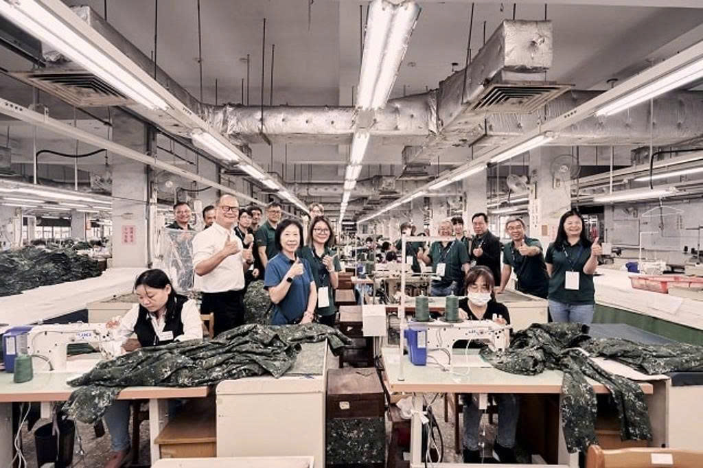 CÔNG TY HHCP THỜI TRANG THẦN THÁI (神采時尚事業股份有限公司)