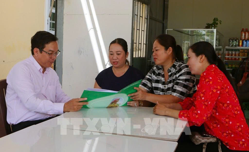 ĐƠN GIÚP VIỆC GIA ĐÌNH ĐÀI LOAN – CHĂM SÓC BÀ CỤ